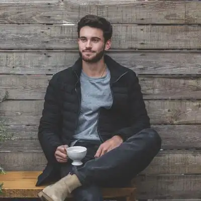 6686体育铁牌作者云清雾淡