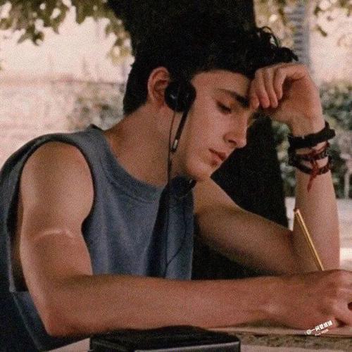 6686体育铁牌作者Phoebe